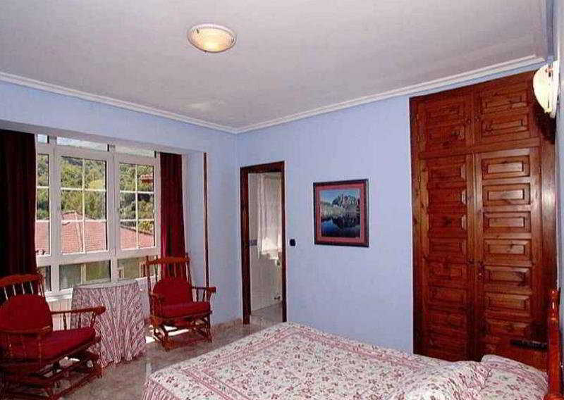 Hotel Naranjo De Bulnes Arenas De Cabrales Habitación foto